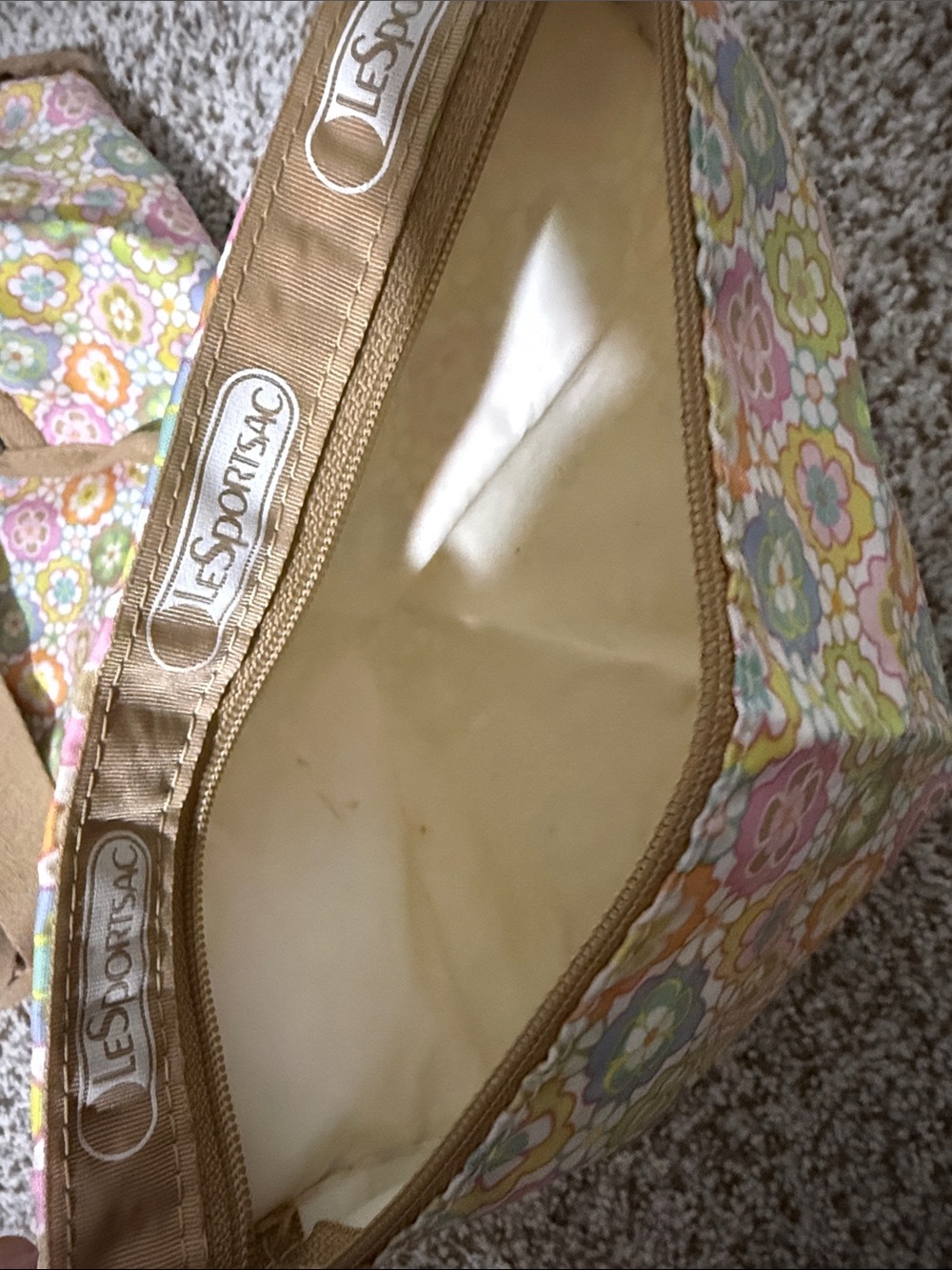 LeSportsac Floral Travel Duffel Bag in Tan and Pastel Floral - Picture 8 of 8